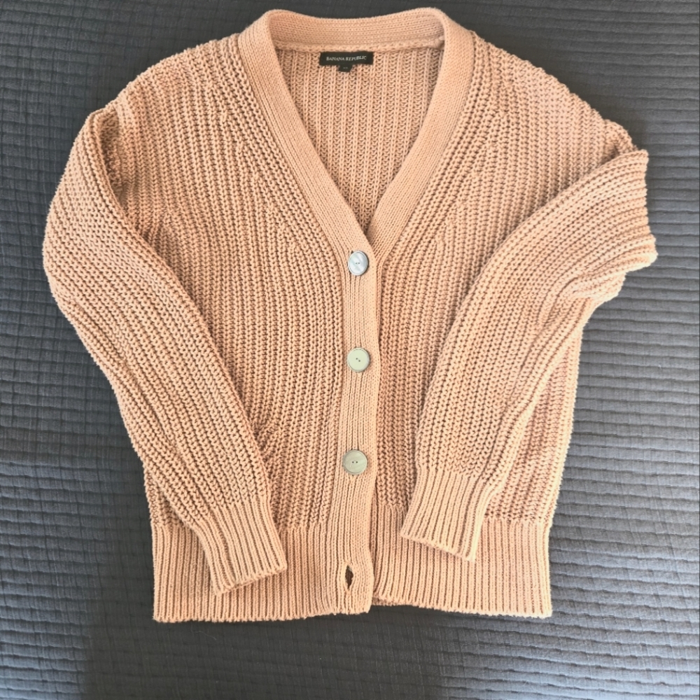Banana Republic boyfriend cardigan